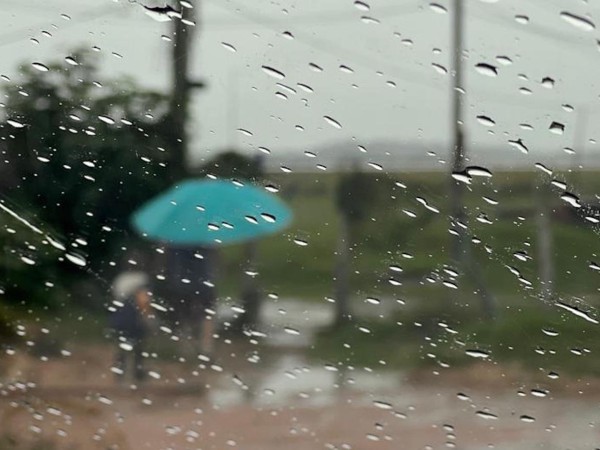 Anuncian lluvias y p...