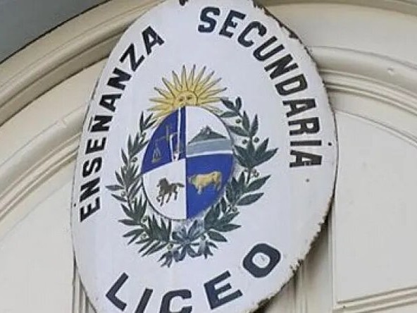 Violencia, intentos de suicidio y vacío institucional en aulas educativas de Maldonado