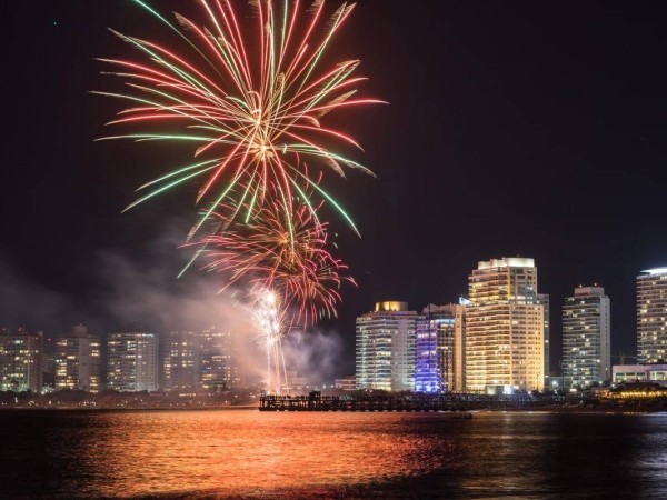 Fuegos artificiales en Fin de Año: cómo evitar siniestros y cuáles son los más elegidos