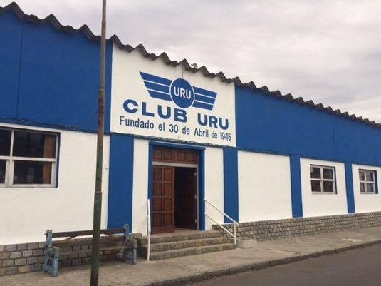 Club URU explica sit...