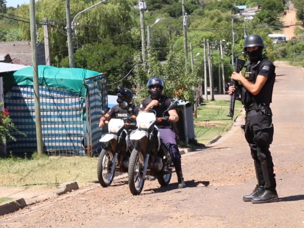 Amplio despliegue po...