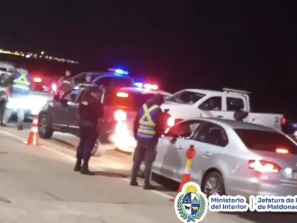 40 vehículos fueron...