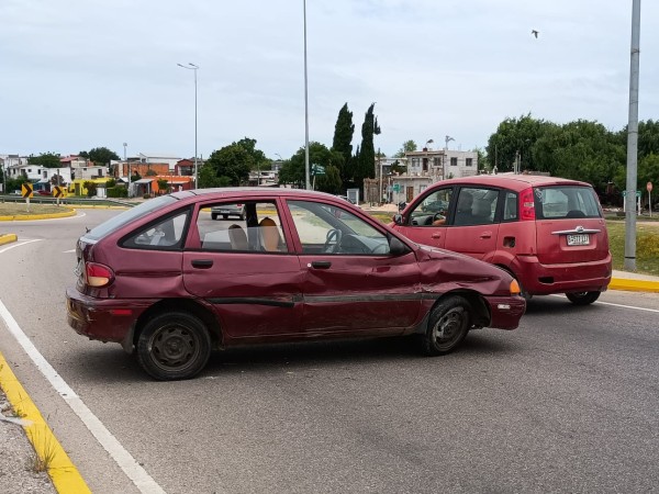 Automóvil chocó cont...