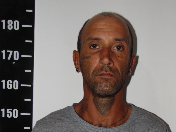 Condenaron a cuidacoches irregular que agredió verbalmente a funcionarios policiales