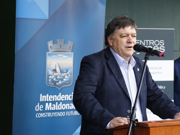 Trabajan en una solución "definitiva" para personas en situación de calle