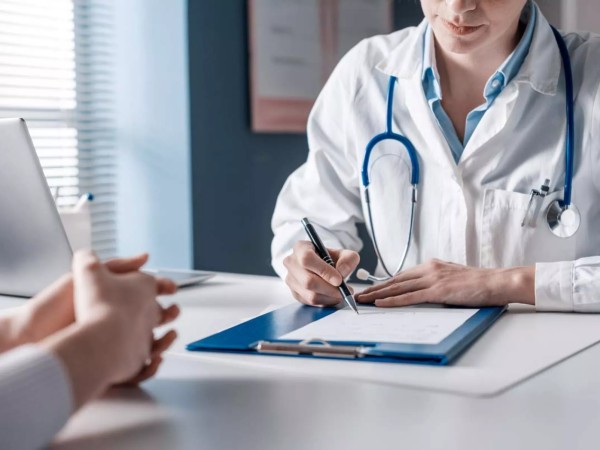 “Todos estamos al borde de nuestro quicio”: el Dr. Quijano advirtió sobre una "epidemia" de consultas por salud mental