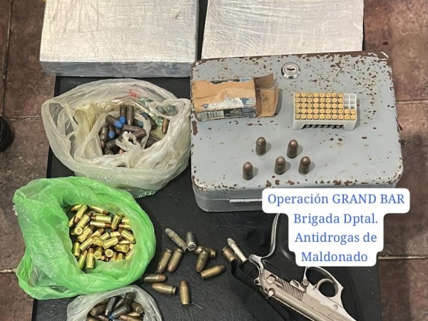 Marcharon a la cárcel integrantes de un grupo criminal que traficaba droga en barrios de Maldonado
