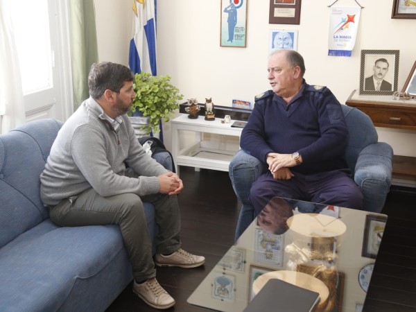 El alcalde electo de Maldonado inició transición y se reunió con vecinos y con el jefe de Policía