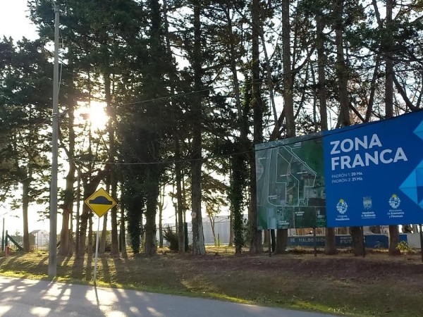 Interesado en zona franca de “El Jagüel” encuentra “altamente preocupante” olor de planta de saneamiento de OSE