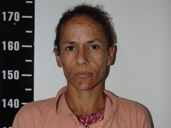 A prisión mujer que entró a una casa y robó $1.000 de una billetera