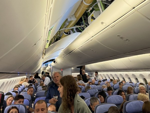 Avión comercial estuvo en picada durante 500 metros sobre el Atlántico