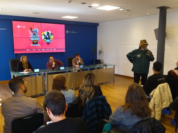 Festival Medio y Medio for export