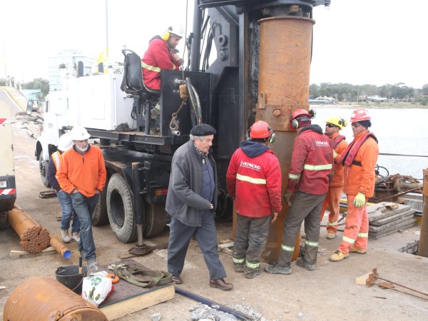 puente, la Barra, llenado de pilotes,