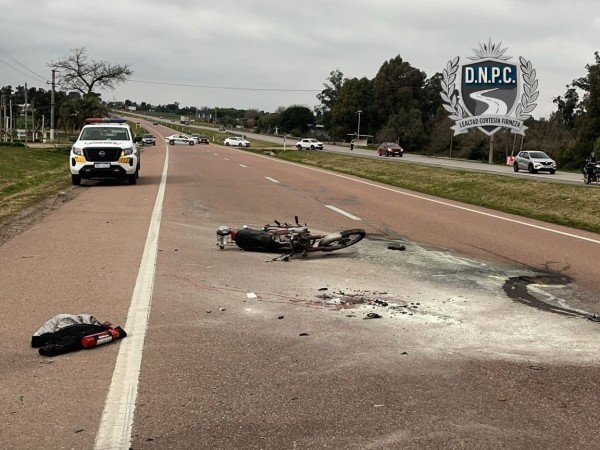 Falleció motociclista de 84 años tras colisionar con un camión en Ruta 1