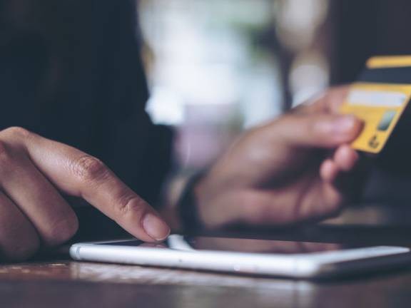 Alertan por nueva modalidad de estafa; “depositan dinero por error” en cuentas bancarias para acceder a datos personales