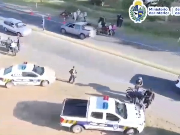 176 operativos en un...