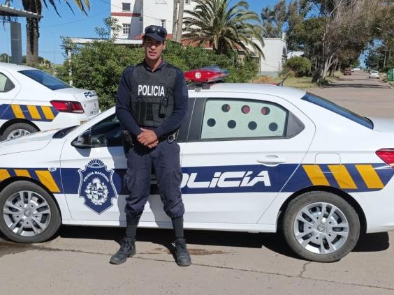 Ministerio del Interior reconoció actuación policial que salvó la vida de un niño de 4 años que se ahogaba en una piscina