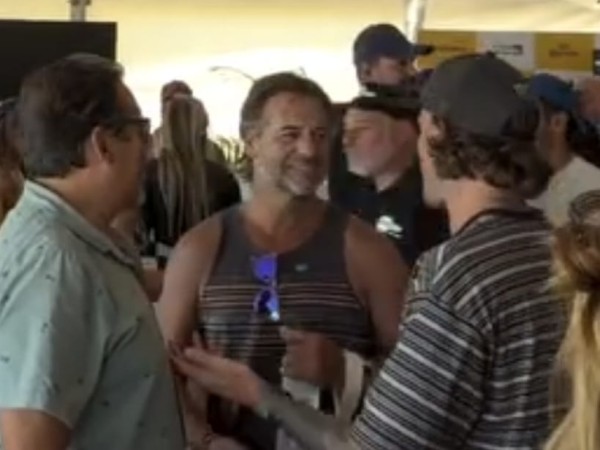 Luis Lacalle Pou asi...