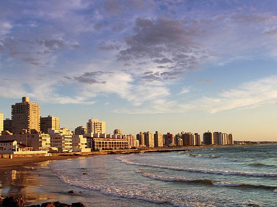 Turismo: piden medidas al gobierno por el impacto del atraso cambiario en el sector  inmobiliario