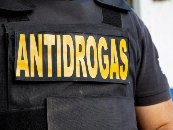 Duro golpe a la droga en Maldonado: La policía detuvo a importante narco e incautó 5 kilos de cocaína