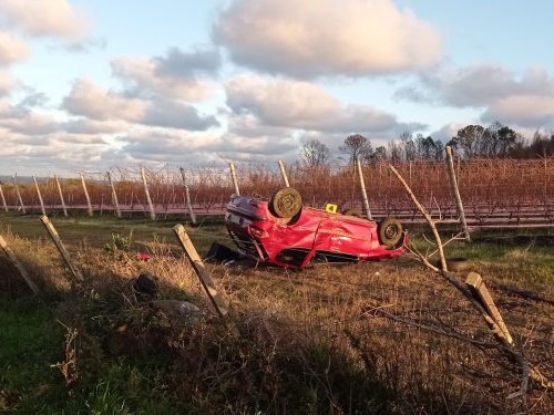 Un vuelco en Arrayanes deja una persona herida