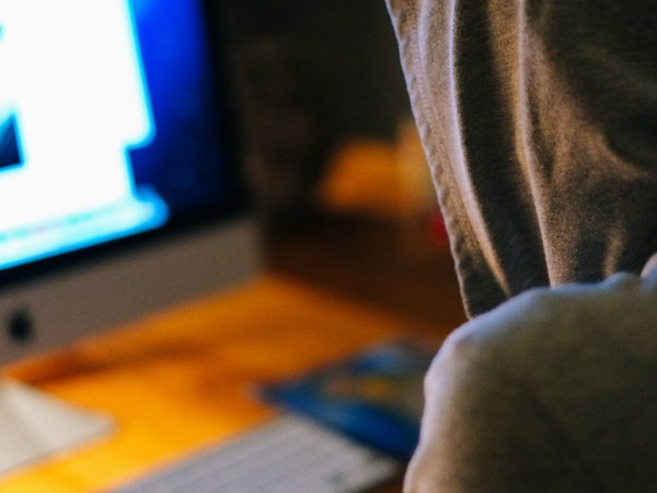 Vendía su auto por r...