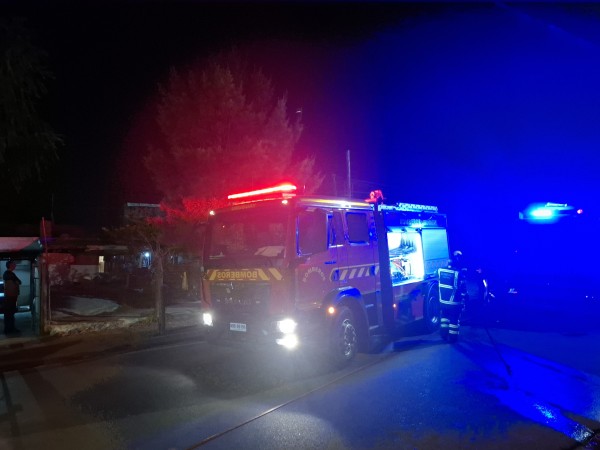 Bomberos controló in...