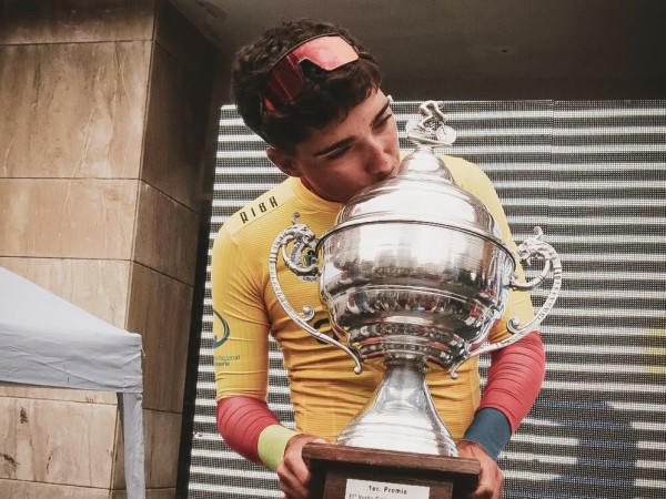 Pablo Bonilla ganó la Vuelta Ciclista del Uruguay y Asconeguy se llevó la última etapa