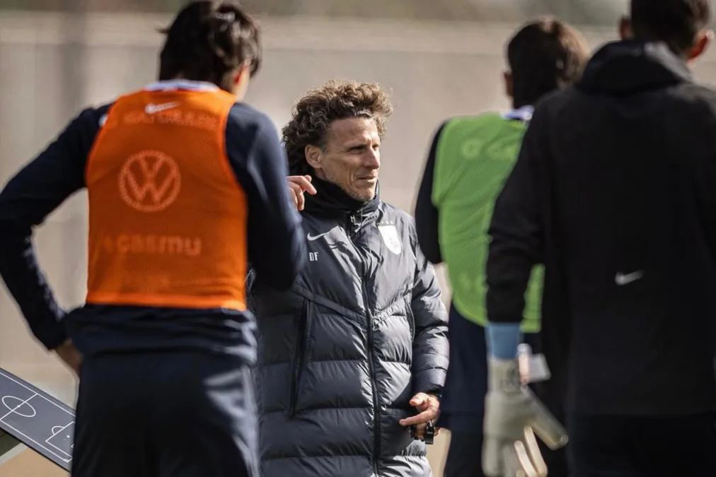 Comienza la era Forlán en la Celeste: sus rivales serán Japón, Corea del Sur e India