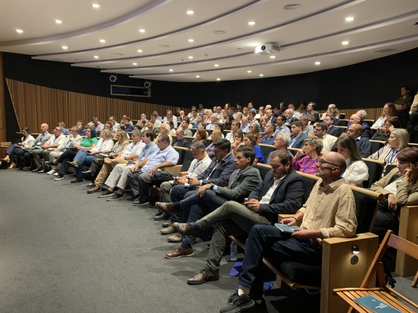 Lanzaron en el MACA...