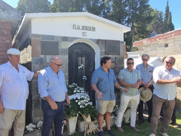 Homenajearon a Domingo Burgueño Miguel a 27 años de su fallecimiento