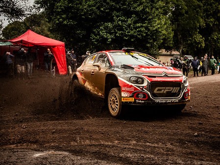 El piloto fernandino Coco Zeballos apuesta fuerte en el Rally Argentino que se corre en Misiones