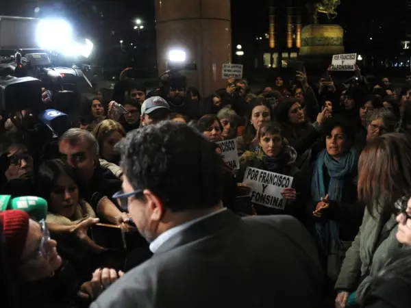 Gobierno, mesa de trabajo, Inau, Inmujeres