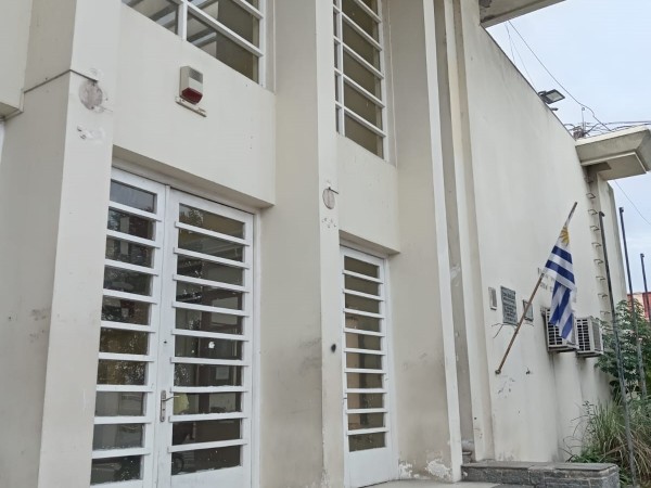 Evacuaron el Liceo Nº 1 de San Carlos tras amenaza de bomba