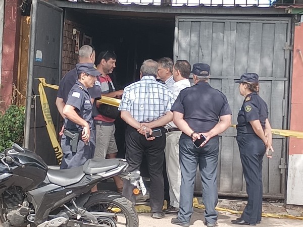 Coincidencia en un ómnibus y reclamo de una moto: cómo fue la detención de los autores del homicidio del propietario de un bar en Maldonado