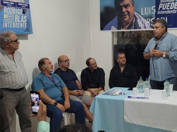 Blás: “No es posible que 80 o 90 tarados que les gusta picar por las calles nos pongan a todos en peligro”