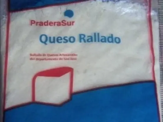 Quesos rallados adul...