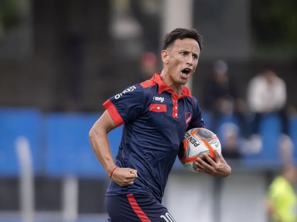 Gol en la hora y derrota para Atenas