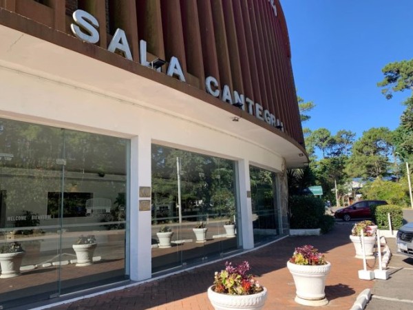 Punta del Este reconoció a estudiantes destacados con el Premio al Desempeño Académico