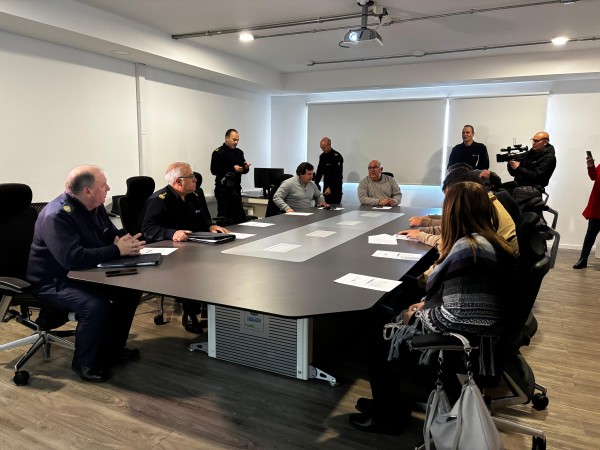 Intendente Abella y alcaldes visitaron Centro de Video Vigilancia