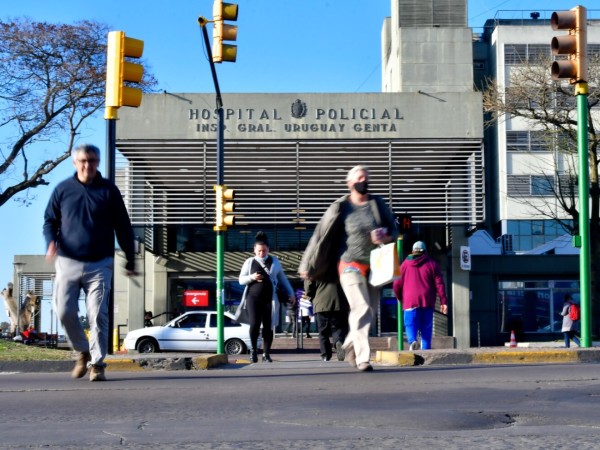 Blás criticó a Charles Carrera y Susana Pereyra por uso del hospital Policial y el silencio del FA ante la entrega ilegal de tickets de alimentación policial