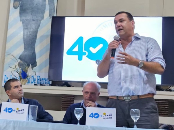 Da Silva defendió su "guerra moral"  a una "casta que opera para el FA"