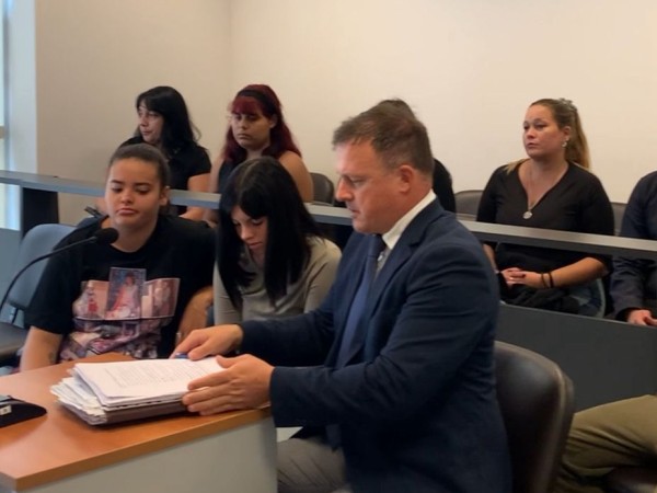 Cuestionan que no se...