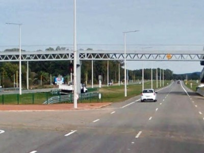 Vecinos de La Capuera reclaman por el deterioro del puente de cruce peatonal
