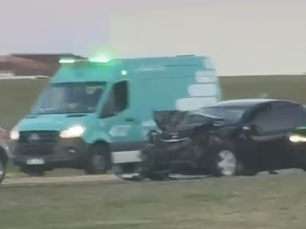 Dos hombres resultar...