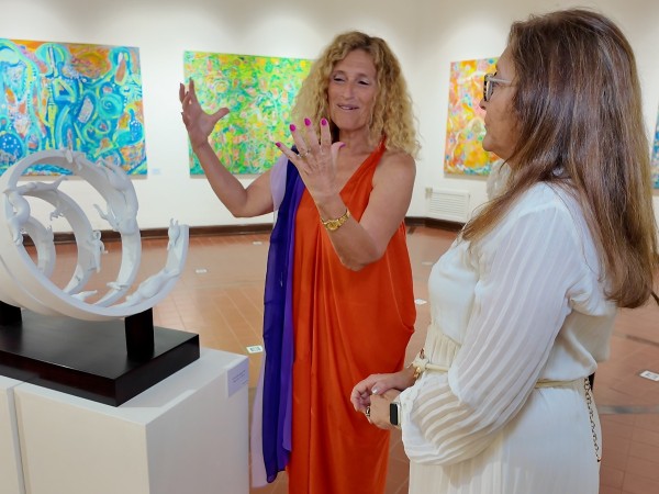 La artista Daphne An...