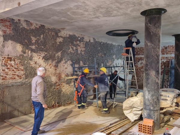 Avanza la segunda etapa de obras en el excine San Carlos: “En 90 días podría estar pronto” estimó el alcalde