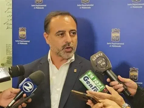 Edil Pablo Cicero cu...