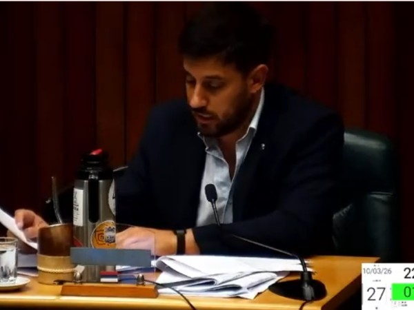 Edil del FA elevó pe...