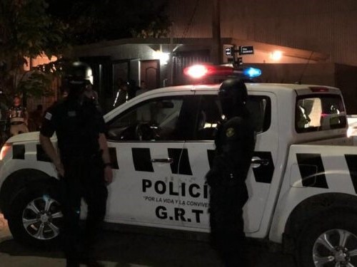 Policía investiga tiroteo en barrio Jardín Los 33